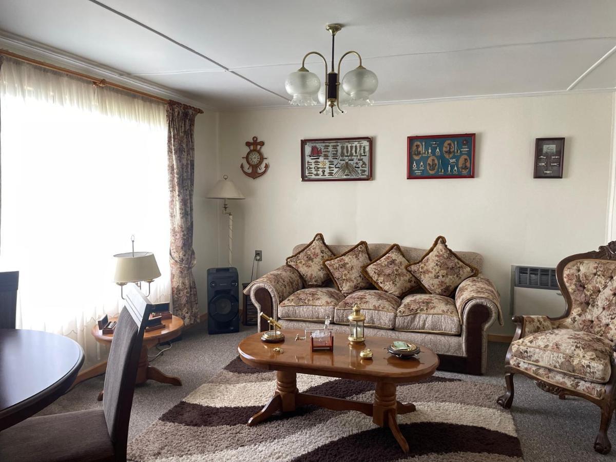 Hospedaje Baquedano Puerto Natales Extérieur photo