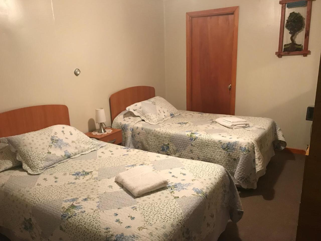 Hospedaje Baquedano Puerto Natales Extérieur photo